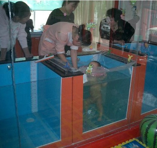 壮壮婴儿游泳馆加盟图片