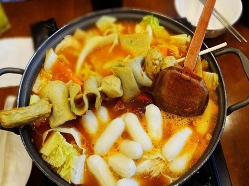 玛喜达韩国年糕火锅加盟实例图片