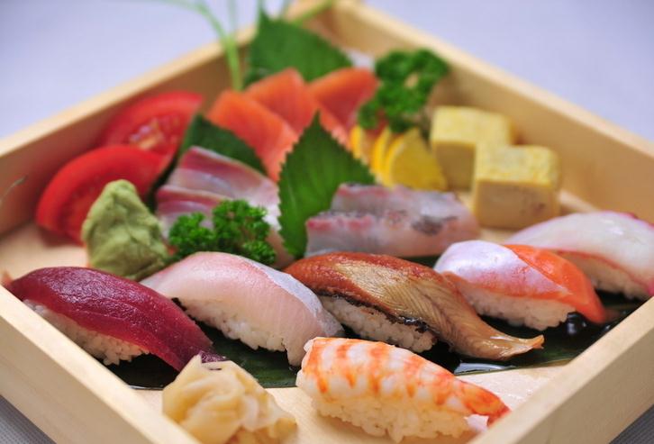 晴季寿司加盟实例图片