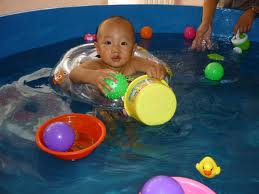 小明星婴幼儿游泳加盟图片2