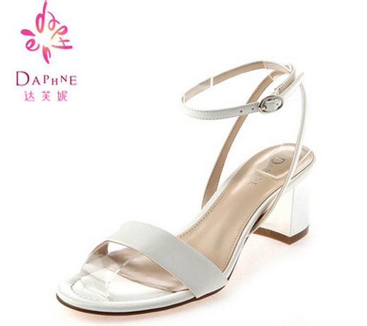 daphne女鞋加盟图片