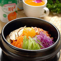 雪樱村韩国料理加盟案例图片