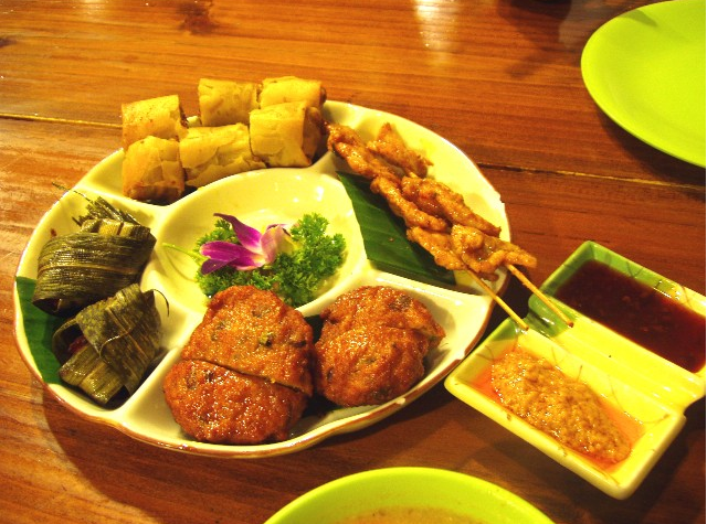 501花漾泰国菜加盟案例图片