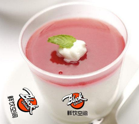 鲜饮空间奶茶加盟店