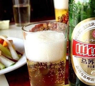 乌苏啤酒加盟图片