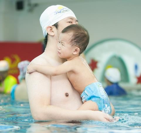优瑞婴儿游泳加盟案例图片