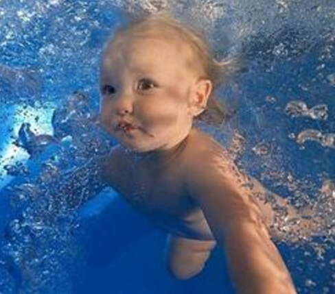 宝贝计划婴幼儿游泳馆加盟实例图片