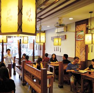 蒸六福中式快餐加盟实例图片