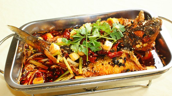 重庆碳烤鱼加盟实例图片