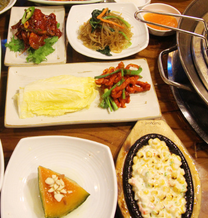 南山韩国料理加盟实例图片
