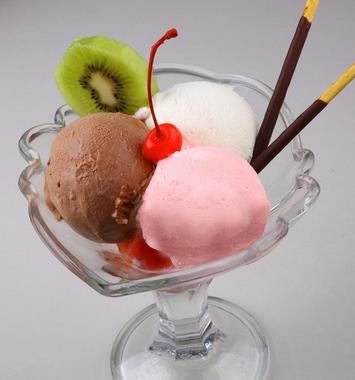 可恋冰淇淋加盟实例图片