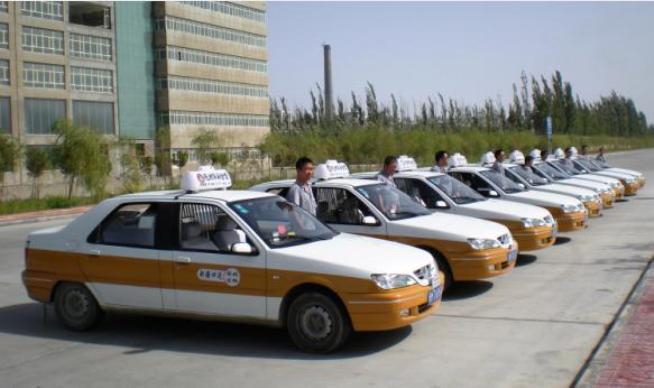 上海出租车公司怎么加盟