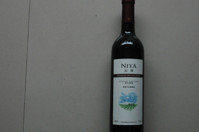 尼雅葡萄酒加盟