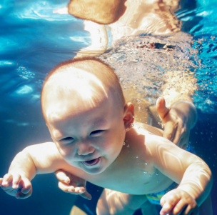 泑泑贝婴儿游泳馆加盟案例图片