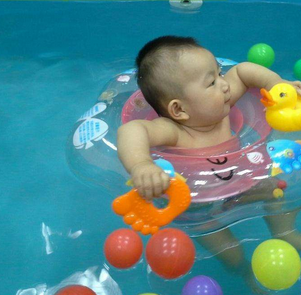 水魔方婴儿游泳馆加盟图片