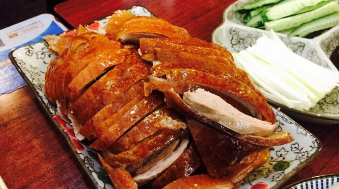 情岛北京烤鸭加盟费多少