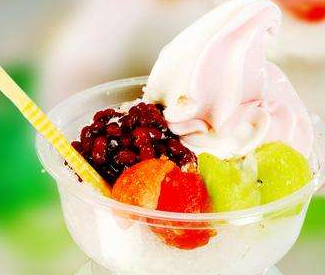 甜园风情酸奶冰淇淋加盟图片