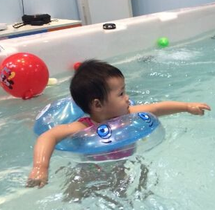 智豪婴儿游泳设备加盟实例图片