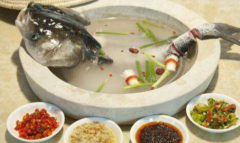 北京蒸汽石锅鱼