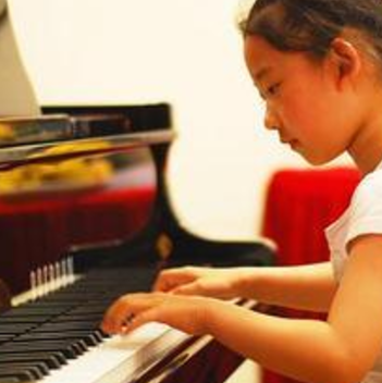 鲍蕙荞钢琴艺术培训加盟图片