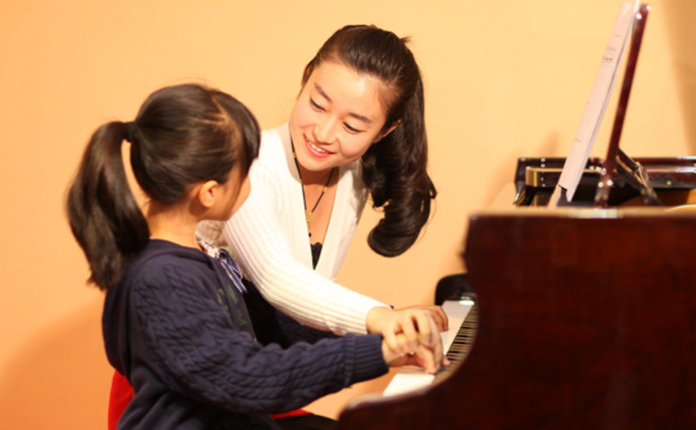 鲍蕙荞钢琴艺术培训加盟
