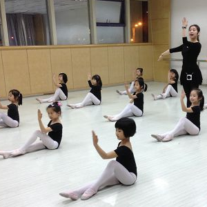 筝鸣国乐舞蹈培训加盟图片