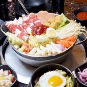 星米休闲餐厅韩国料理加盟图片