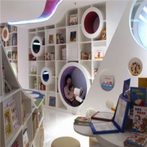 蓝鲸儿童书店加盟图片