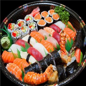 富鱼寿司加盟案例图片