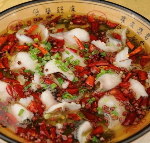 翁江缘酸菜鱼米饭加盟实例图片