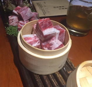 小红袍香港私房火锅料理加盟实例图片