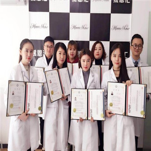 moon韩国皮肤管理中心加盟案例图片