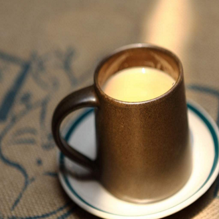 可口快线奶茶加盟实例图片