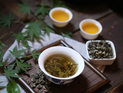 龙润茶业集团加盟案例图片