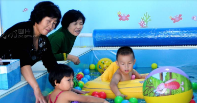 婴幼儿游泳馆加盟