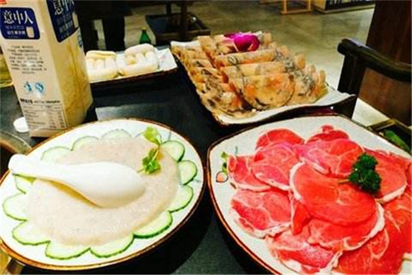 重庆仔儿火锅——特色菜品展示