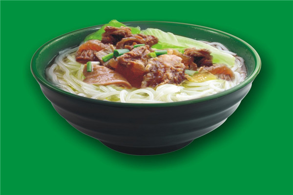 原味汤粉王选用新鲜食材制作餐品