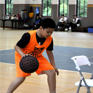 拉维尔青少年篮球培训加盟实例图片