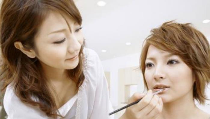 玫丽秀国际美妆培训加盟