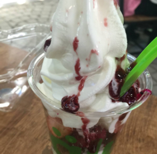 趣呦冻酸奶加盟图片