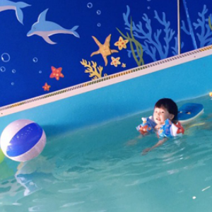 金冠婴童游泳馆加盟图片
