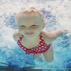 小p孩儿婴儿游泳加盟实例图片