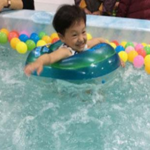 宝迪蓝国际婴儿游泳加盟图片