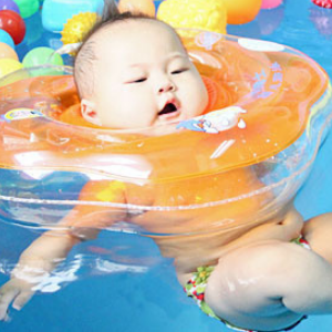 麦芽宝宝游泳体验馆加盟图片
