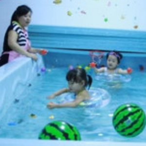悠游乐婴幼儿游泳馆加盟案例图片