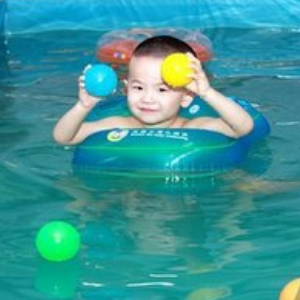 开心E佰儿童游泳馆加盟图片