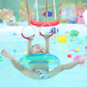 神州爱婴婴儿游泳馆加盟实例图片