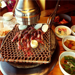 青瓦台韩式烤肉加盟实例图片