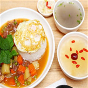 青和知味小锅米线加盟实例图片