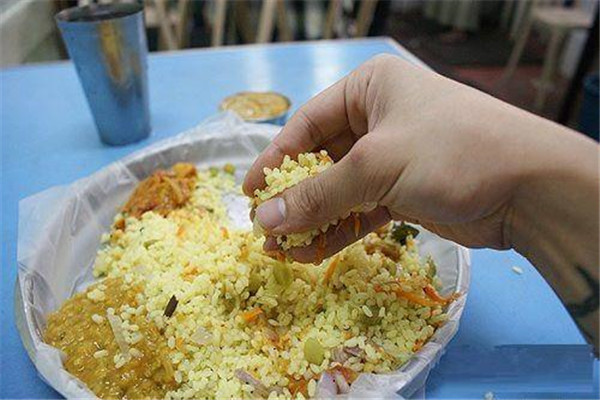  Hand pilaf sells well in China and has a long history